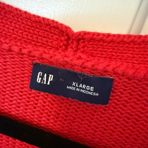 GAP Red V-Neck Pocket Cardigan Sweater XL - Picture 4 of 6